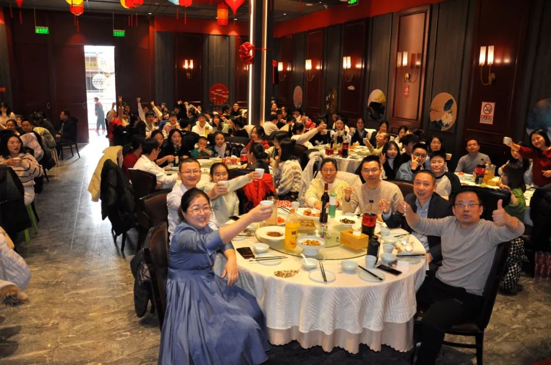 抱朴守拙 行稳致远！红龙扑克生物2023年生产研发中心年会盛典圆满结束