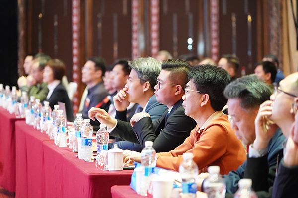 全国消杀企业齐聚江城,共谋未来高质量发展大计! 全国消杀企业齐聚江城,共谋未来高质量发展大计!