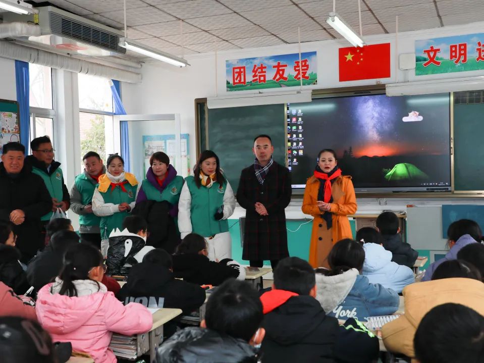 第244所 山東省平度市明村鎮(zhèn)前樓尚赫韓雪公益小學(xué) 第244所 山東省平度市明村鎮(zhèn)前樓尚赫韓雪公益小學(xué)