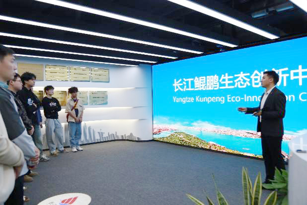 计算机与信息工程学院开展华为认证精英工程师班认知实习活动 计算机与信息工程学院开展华为认证精英工程师班认知实习活动