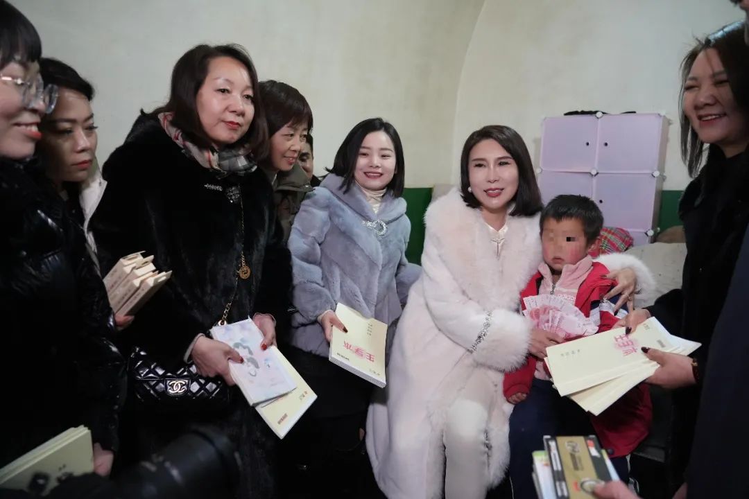 第245所 呂梁市蔚汾鎮(zhèn)喬家溝尚赫王潤蘭小學(xué) 第245所 呂梁市蔚汾鎮(zhèn)喬家溝尚赫王潤蘭小學(xué)