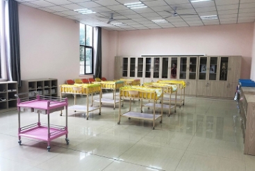 婴幼儿保建护理vr虚拟实训室