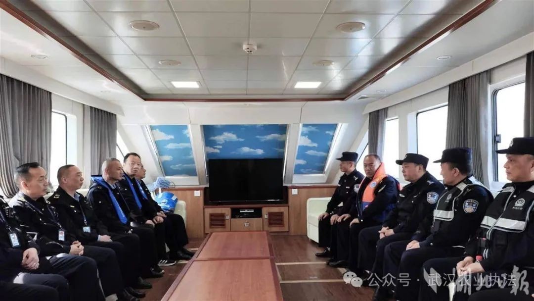 武汉联合咸宁开展长江禁捕跨界水域协同执法行动