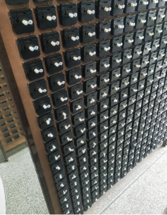 富唯智能案例|電子鐘機芯走時測試 富唯智能案例|電子鐘機芯走時測試