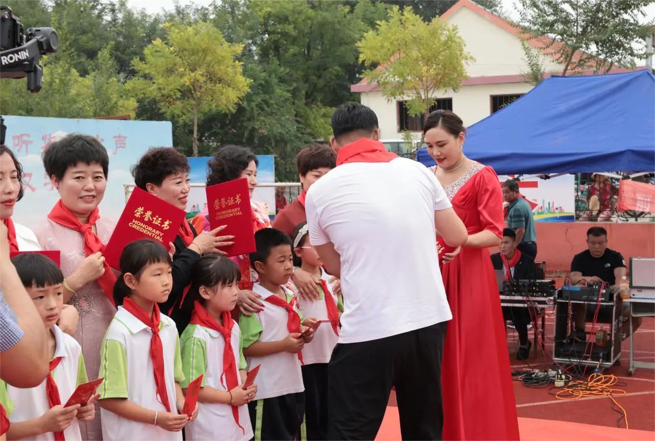 第236所 山東省平度市崔家集鎮(zhèn)前洼尚赫徐春鳳小學(xué) 第236所 山東省平度市崔家集鎮(zhèn)前洼尚赫徐春鳳小學(xué)