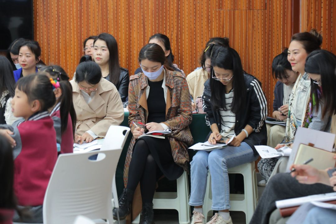 践行当表率，学术共生长——记成都王府校长公开课