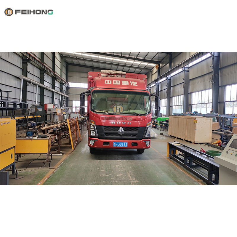 喜訊！熱烈慶祝飛宏1套數(shù)控鋼筋彎箍機(jī)設(shè)備裝車完畢順利發(fā)出