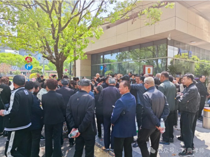 老百姓打官司实属迫于无奈,澎湃新闻一号专案:温州1735村民已以村委之名起诉区政府 老百姓打官司实属迫于无奈,澎湃新闻一号专案:温州1735村民已以村委之名起诉区政府