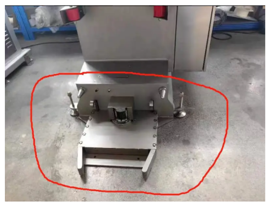 智能搬运新选择:富唯智能AGV叉车,让面粉加工更高效 智能搬运新选择:富唯智能AGV叉车,让面粉加工更高效