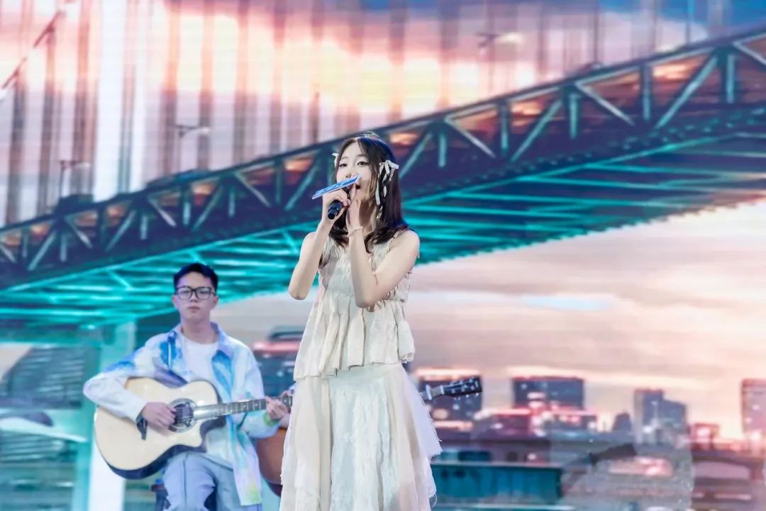 “音”为梦想,“乐”动青春!高中部举办第二届星海音乐节 “音”为梦想,“乐”动青春!高中部举办第二届星海音乐节