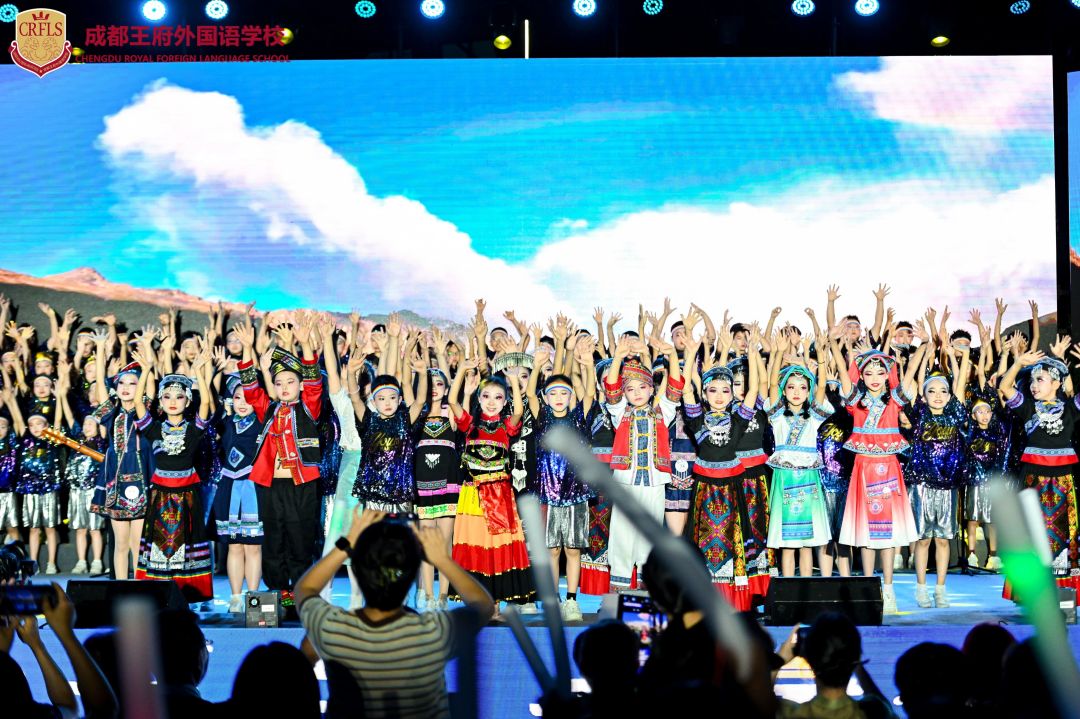 萤火耀王府 童声颂中华 —— 成都王府2024年庆六一大型音乐晚会圆满举行