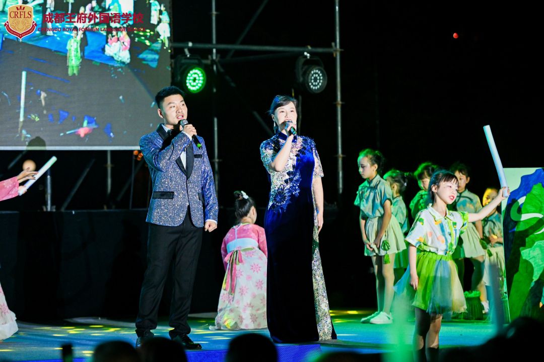 萤火耀王府 童声颂中华 —— 成都王府2024年庆六一大型音乐晚会圆满举行
