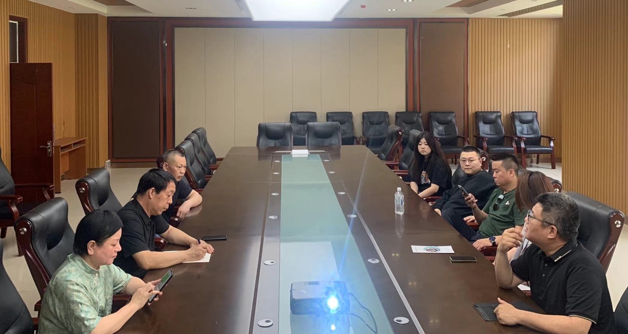 促就业稳发展，中关村品牌协会电竞专委会走进保定