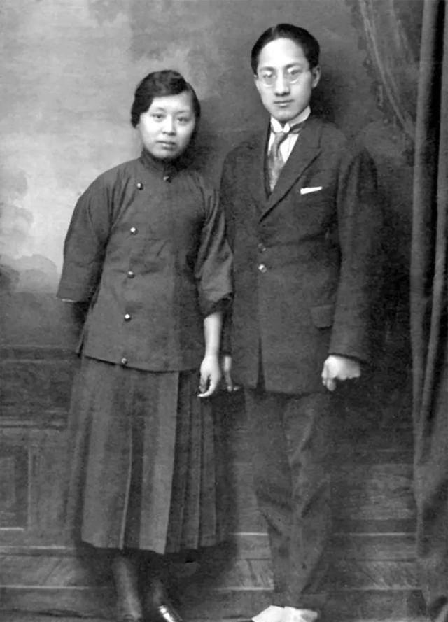 张君劢:“一番好心”导致亲妹成弃妇,亲妹不甘心翻身当女强人! 张君劢:“一番好心”导致亲妹成弃妇,亲妹不甘心翻身当女强人!