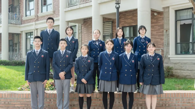 新川外国语学校(初中)学生会干部:青春闪耀 担当有为 新川外国语学校(初中)学生会干部:青春闪耀 担当有为