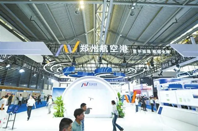 中國鄭州物流博覽會在中原國際會展中心開幕