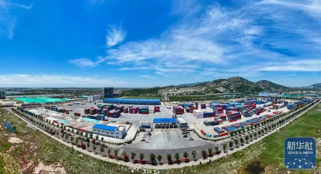 新華全媒+丨共建“一帶一路”合作成果——上合組織(連云港)國際物流園累計完成物流量2.89億噸 新華全媒+丨共建“一帶一路”合作成果——上合組織(連云港)國際物流園累計完成物流量2.89億噸