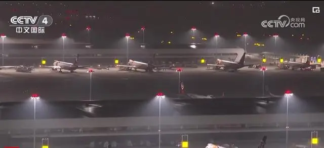 快递物流“一日达全国,隔夜达全球” 中部地区“空中出海口”加速打开 快递物流“一日达全国,隔夜达全球” 中部地区“空中出海口”加速打开