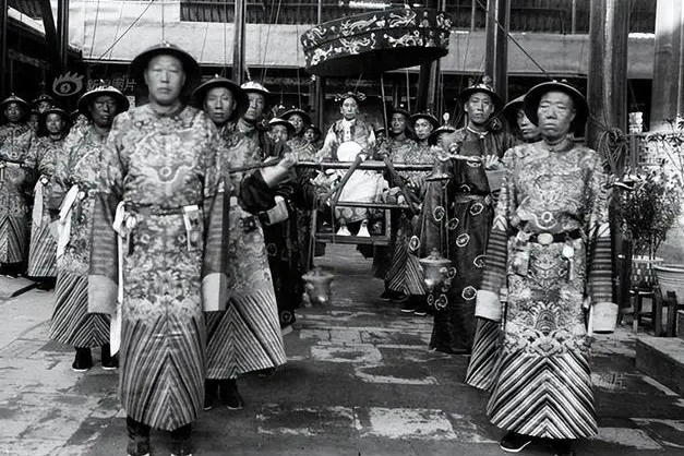 大清灭亡前,发生三件无法解释的怪事,难道世界上真有亡国之兆 大清灭亡前,发生三件无法解释的怪事,难道世界上真有亡国之兆