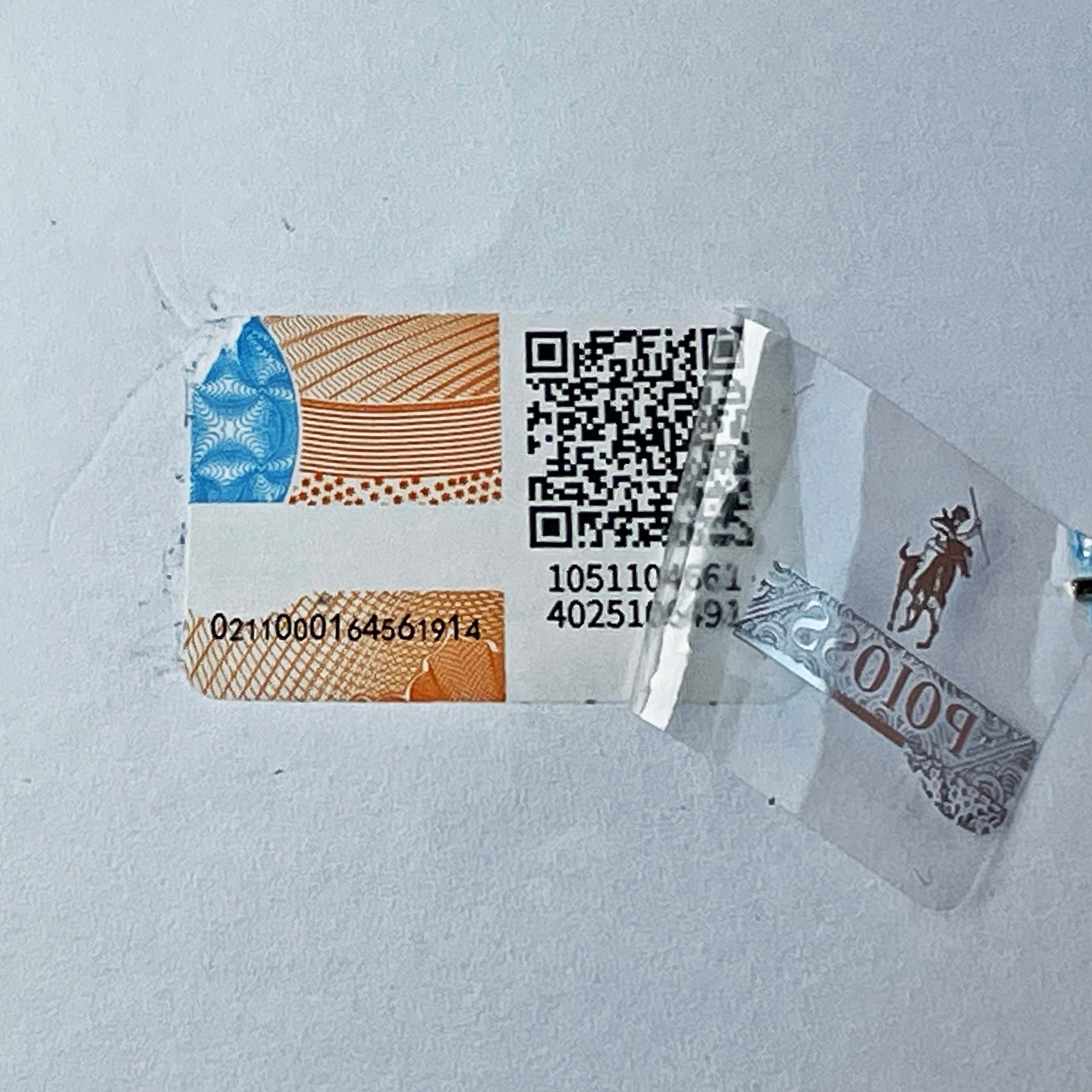 塑膜揭刮雙效全留底二維碼防偽標(biāo)貼 防轉(zhuǎn)移防竄貨標(biāo)簽