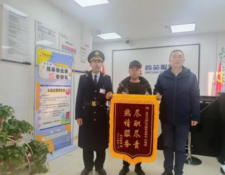 7年春节没回家，他的故事“热辣滚烫”