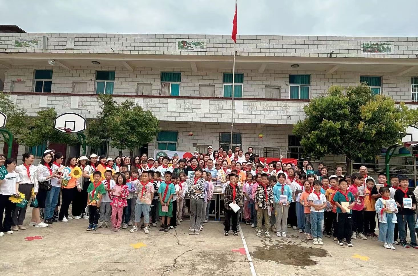 Letting Love Continue, Never Interrupted | Sun Hope Charity Season Heartwarming Revisits Letting Love Continue, Never Interrupted | Sun Hope Charity Season Heartwarming Revisits