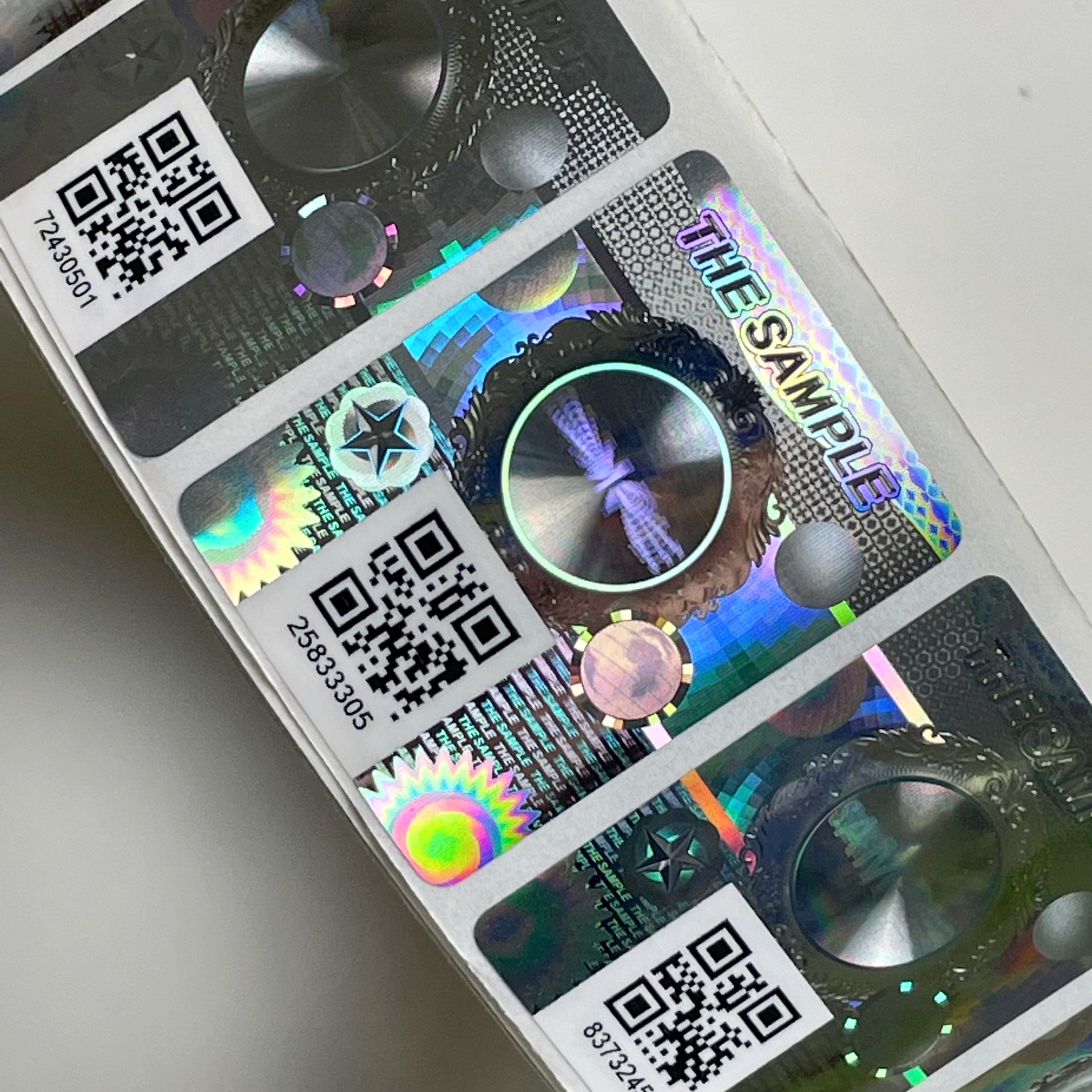 塑膜全息鐳射3D立體動感激光防偽標簽 防偽貼紙 全息激光防偽標貼