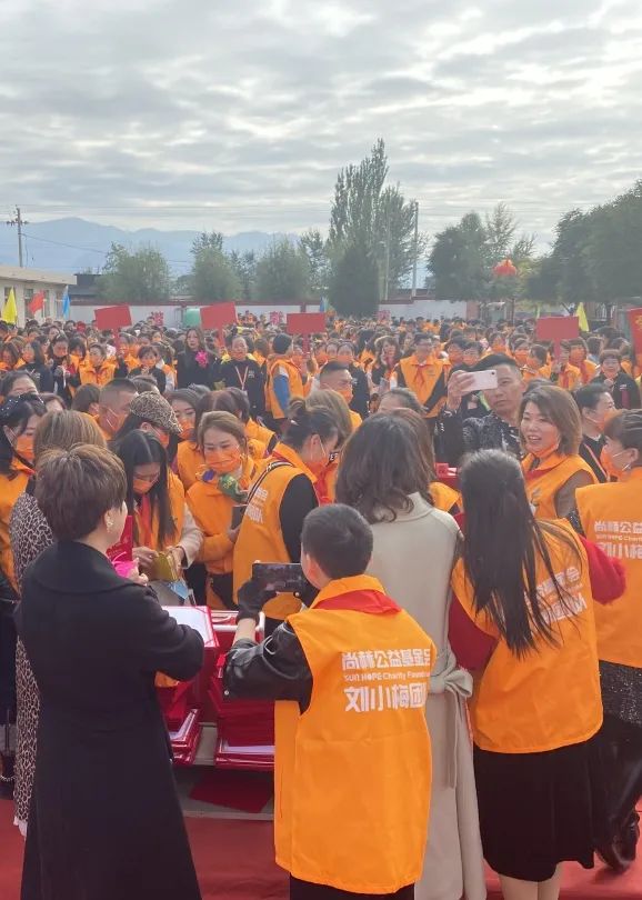 The 216th Dai County Yangmingbao Town Dongguan Sunhope Liu Xiaomei School