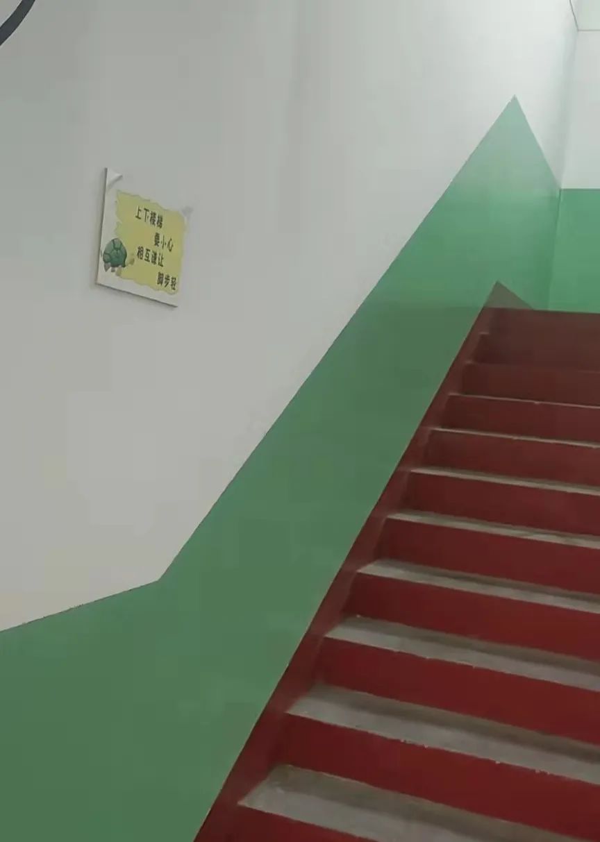 The 216th Dai County Yangmingbao Town Dongguan Sunhope Liu Xiaomei School