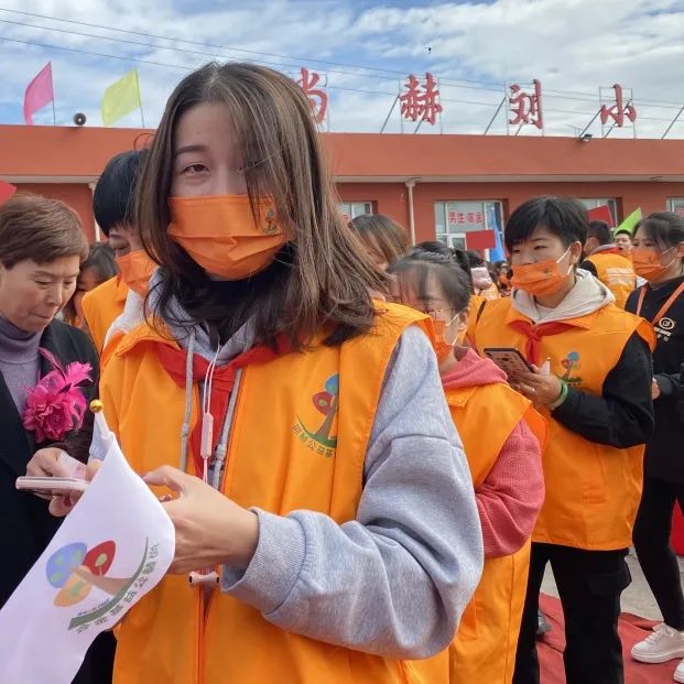 The 216th Dai County Yangmingbao Town Dongguan Sunhope Liu Xiaomei School