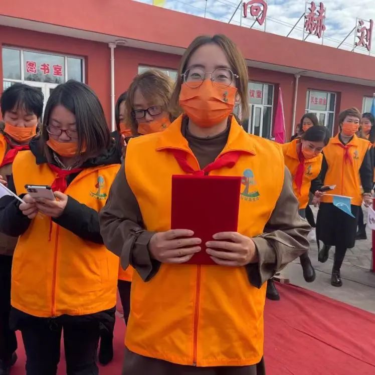 The 216th Dai County Yangmingbao Town Dongguan Sunhope Liu Xiaomei School