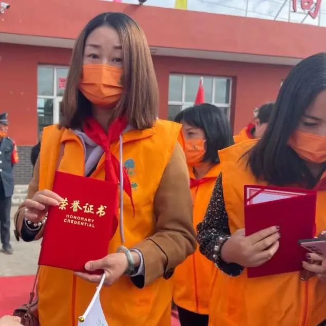 The 216th Dai County Yangmingbao Town Dongguan Sunhope Liu Xiaomei School