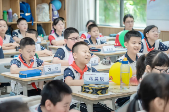 携手新程，共绘青春画卷 | 新川外国语学校初中开学啦