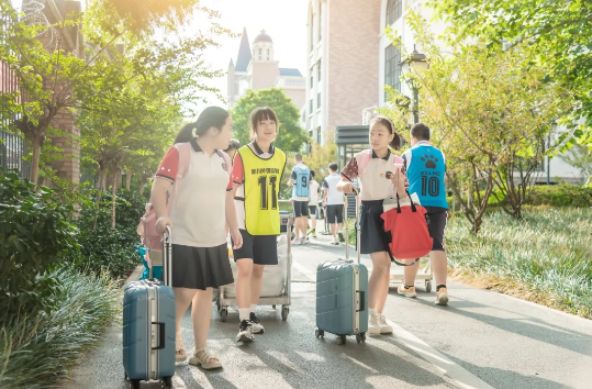 携手新程，共绘青春画卷 | 新川外国语学校初中开学啦