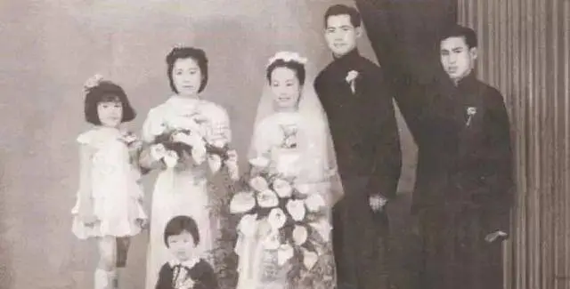 女儿带丈夫狱中探父,陈独秀一看女婿,呵斥女儿:后果不堪设想! 女儿带丈夫狱中探父,陈独秀一看女婿,呵斥女儿:后果不堪设想!