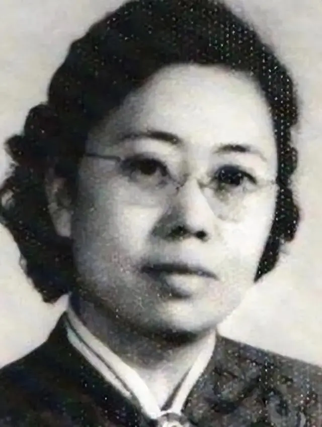 红卫兵领袖1983年被判刑,晚年一度捡菜叶子充饥,活到2019年 红卫兵领袖1983年被判刑,晚年一度捡菜叶子充饥,活到2019年