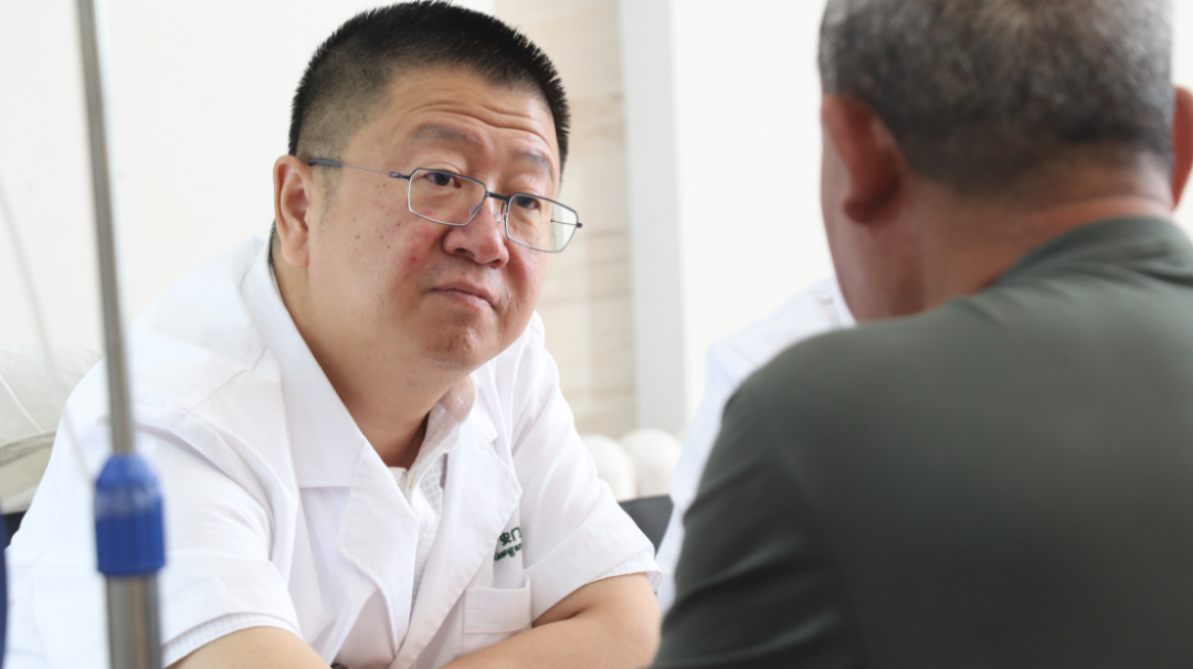 战胜放疗毒副反应,中医药全攻略助你一臂之力 战胜放疗毒副反应,中医药全攻略助你一臂之力