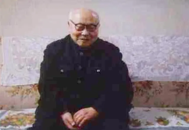 当年活捉蒋介石的孙铭九,在西安事变结束后,解放后怎样了? 当年活捉蒋介石的孙铭九,在西安事变结束后,解放后怎样了?