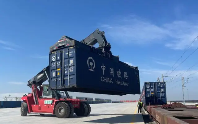 山东高速新疆国际物流产业园 暨上合示范区新疆分园投产运营 山东高速新疆国际物流产业园 暨上合示范区新疆分园投产运营