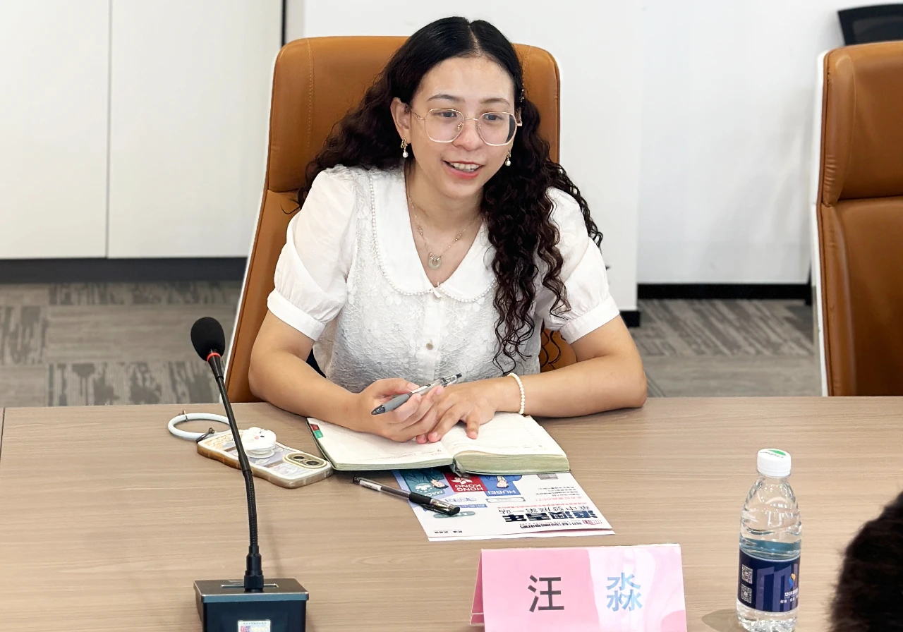 中央政府驻港联络办青年工作部一行到访鄂港澳青创园
