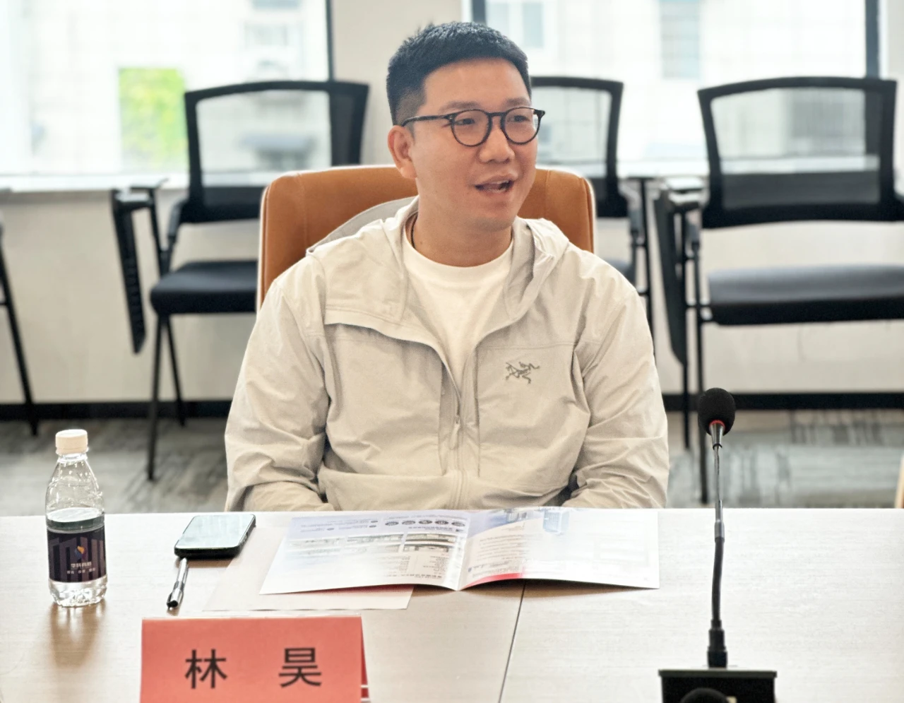 中央政府驻港联络办青年工作部一行到访鄂港澳青创园