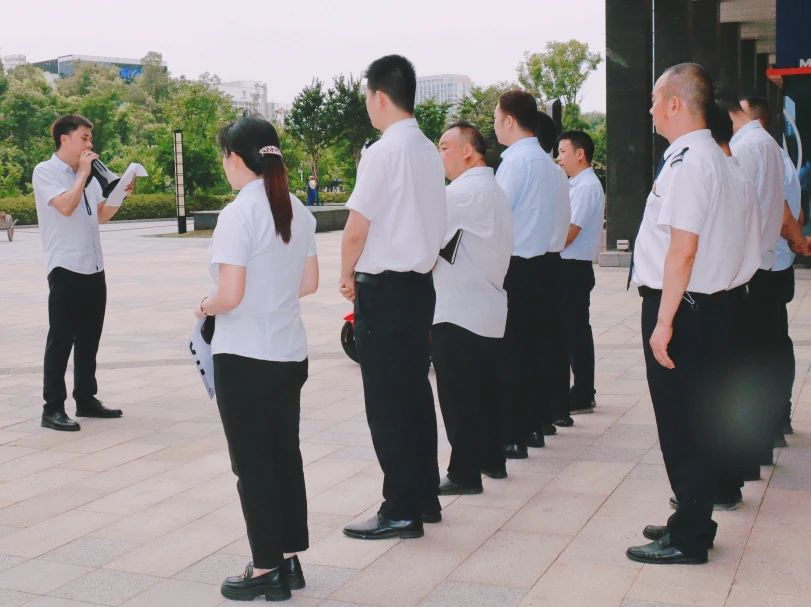 华科物业组建华科科技园应急服务站,为园区安全筑牢防线 华科物业组建华科科技园应急服务站,为园区安全筑牢防线