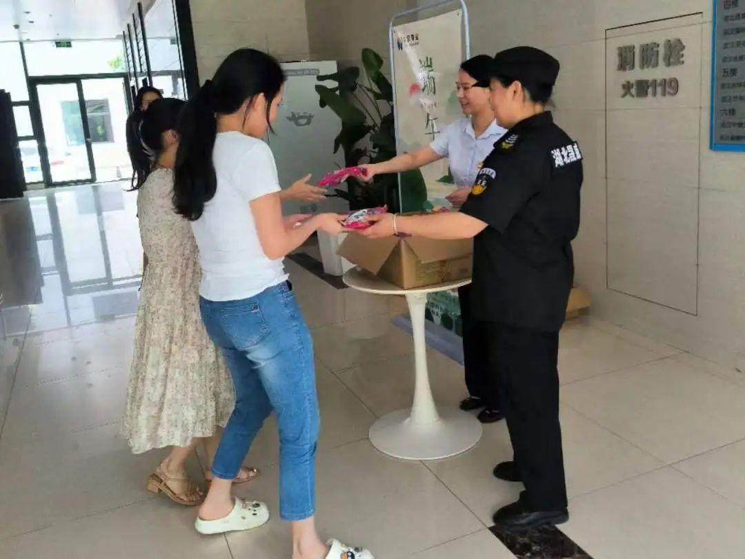 粽叶飘香 浓情端午 | 华科物业联合华工科技园工会联合会开展迎端午主题活动 粽叶飘香 浓情端午 | 华科物业联合华工科技园工会联合会开展迎端午主题活动
