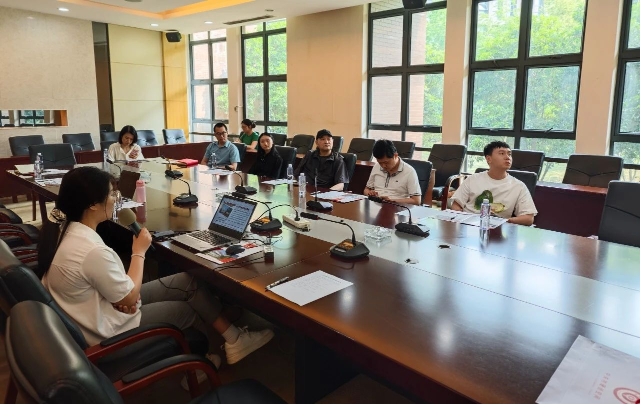 科技创新券政策宣讲与中试需求对接活动在光谷微创新实验室圆满举办 科技创新券政策宣讲与中试需求对接活动在光谷微创新实验室圆满举办