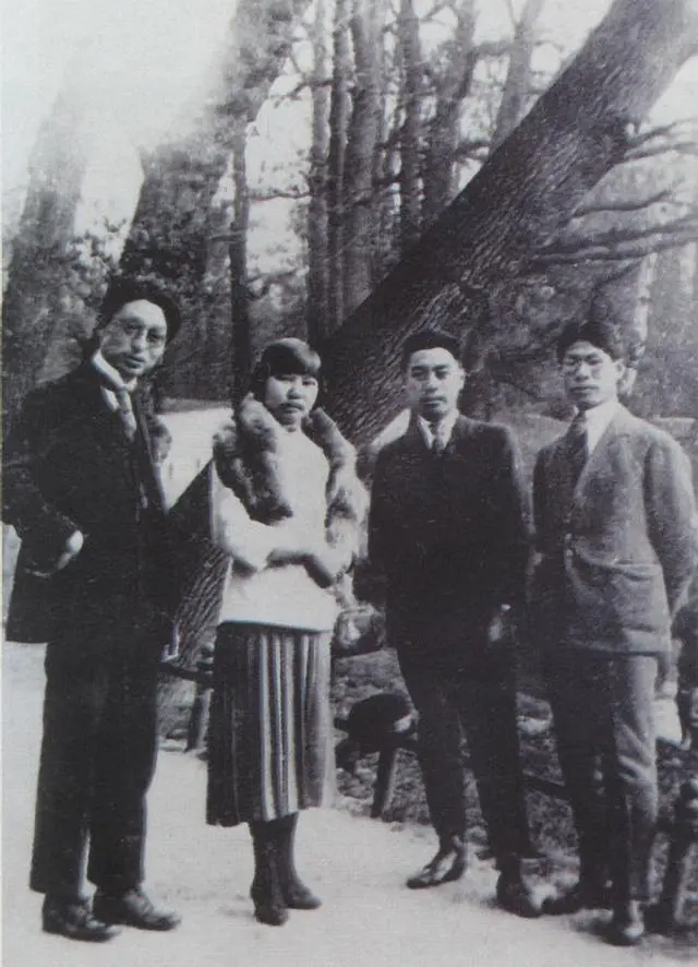 张申府,婚内数次出轨,写文讽妻子无能,晚年却道女人带给我麻烦 张申府,婚内数次出轨,写文讽妻子无能,晚年却道女人带给我麻烦