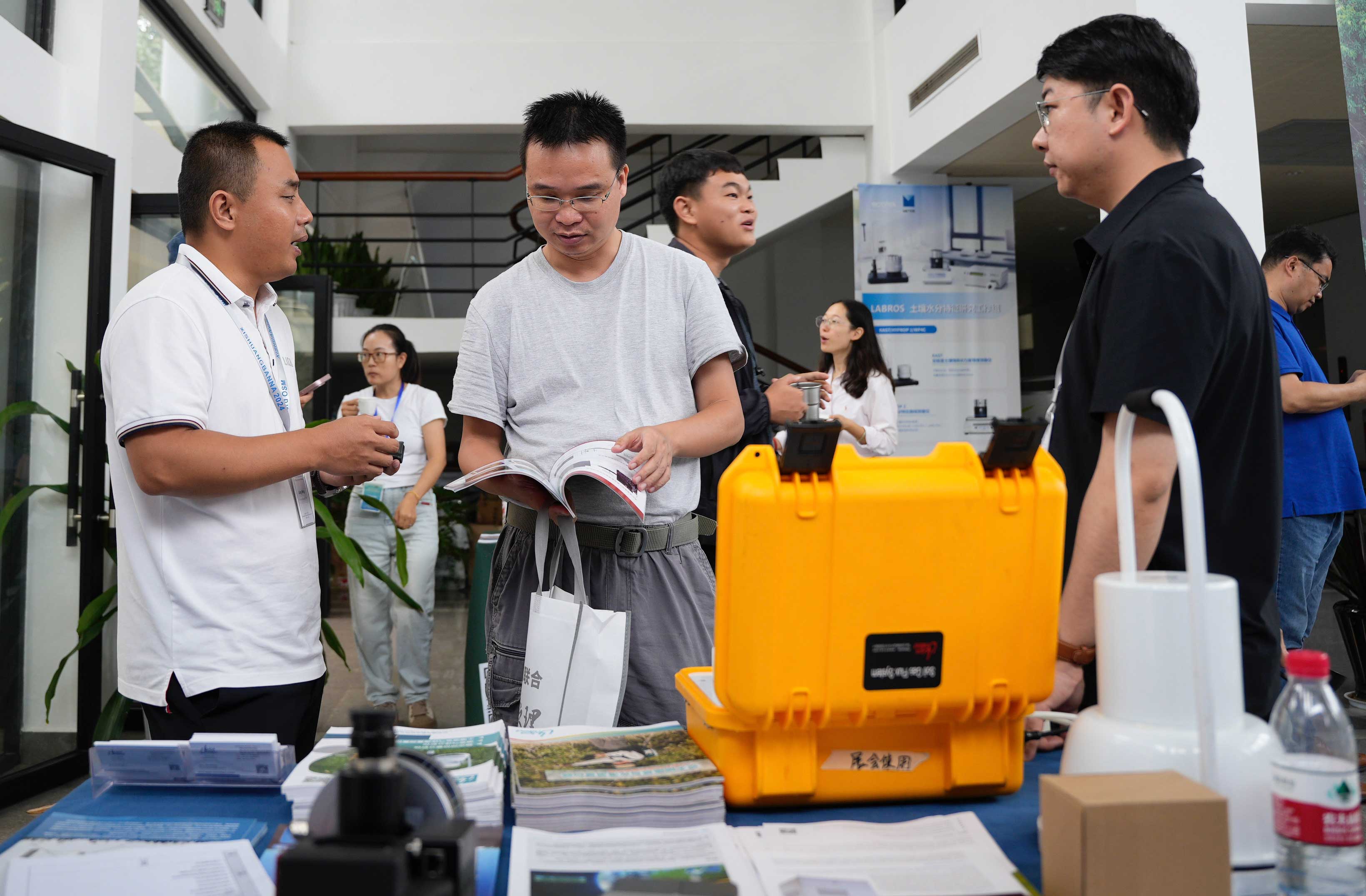 理加联合参加国际长期生态学研究网络第三届开放科学会议 理加联合参加国际长期生态学研究网络第三届开放科学会议