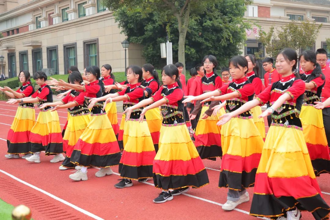 悦动悦青春，活力燃金秋——成都王府第九届秋季田径运动会