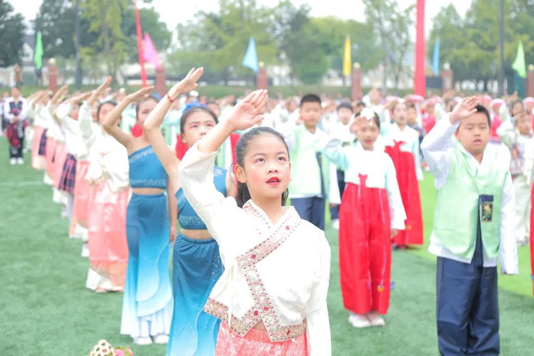 悦动悦青春，活力燃金秋——成都王府第九届秋季田径运动会