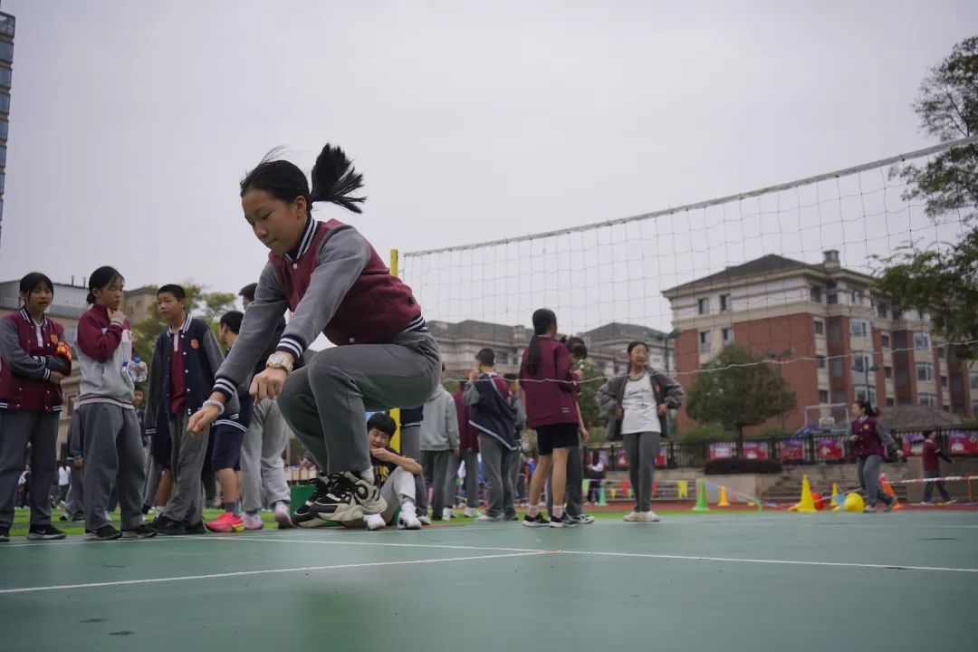 悦动悦青春，活力燃金秋——成都王府第九届秋季田径运动会