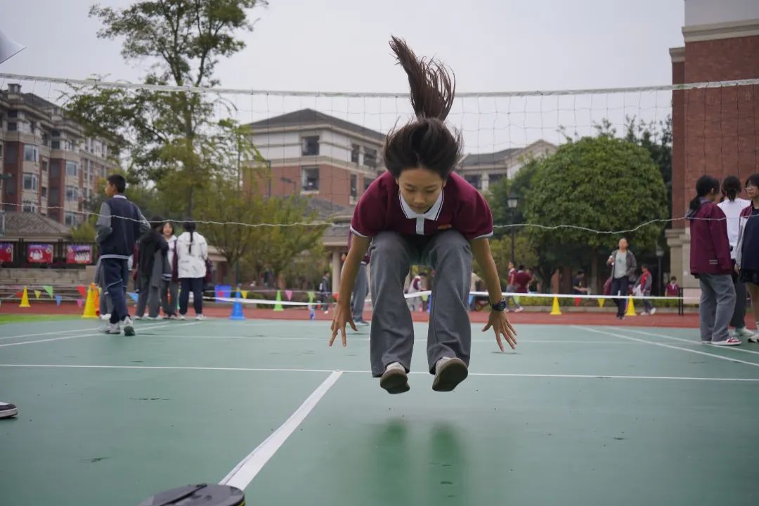 悦动悦青春，活力燃金秋——成都王府第九届秋季田径运动会
